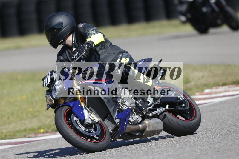 /15 22.05.2026  Plüss Moto Sport  Discover the Bike ADR /Gruppe gelb - Bike 2/17